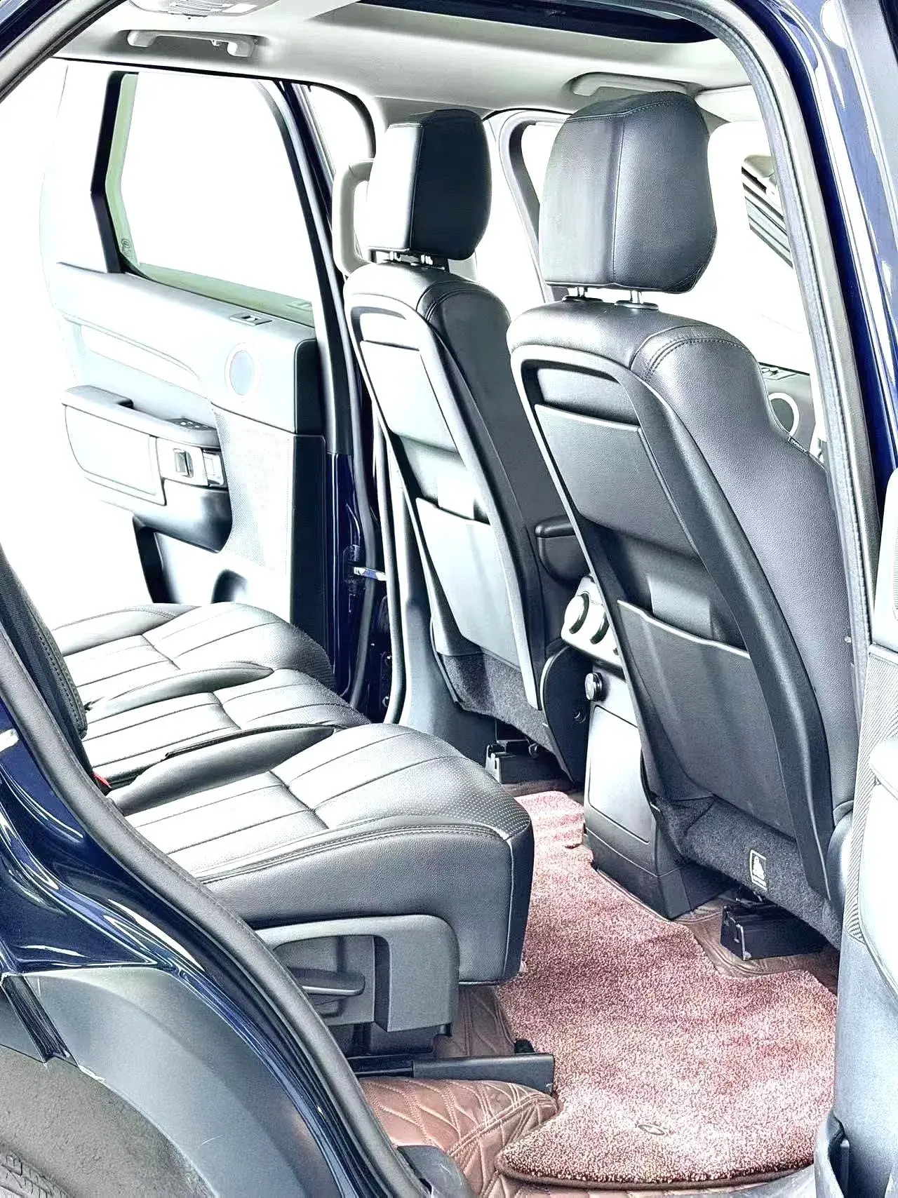 2020 LAND ROVER thumbnail 3