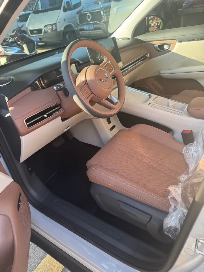 2025 WuLing BinGuo S BEV,autocango,china used car exporter,china ev exporter,chinese used car exporter,chinese used ev exporter