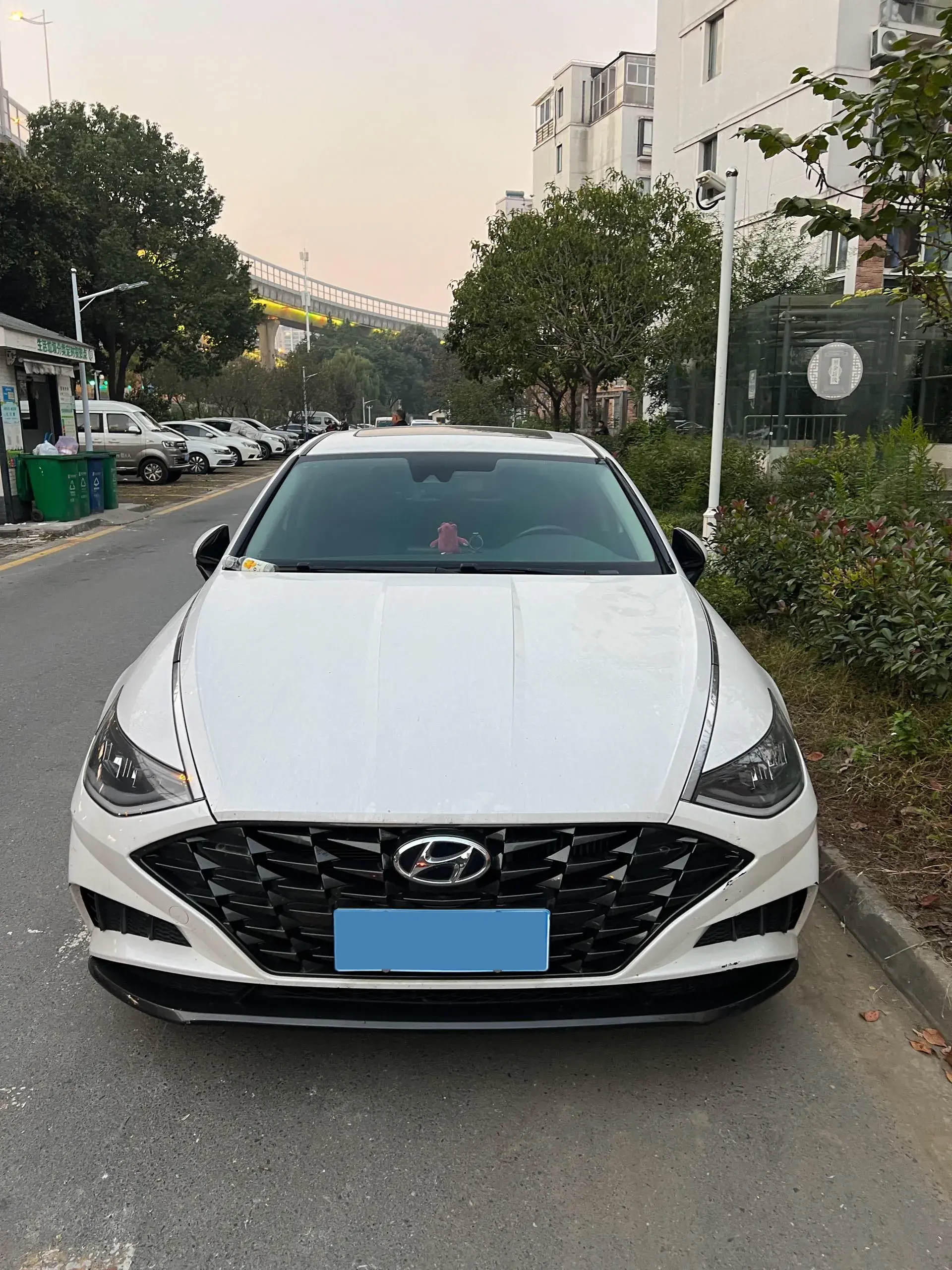 2020 HYUNDAI SONATA thumbnail 3