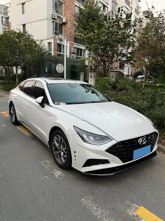2020 Hyundai Sonata 1.5T 170HP L4 7DCT,autocango,china used car exporter,china ev exporter,chinese used car exporter,chinese used ev exporter