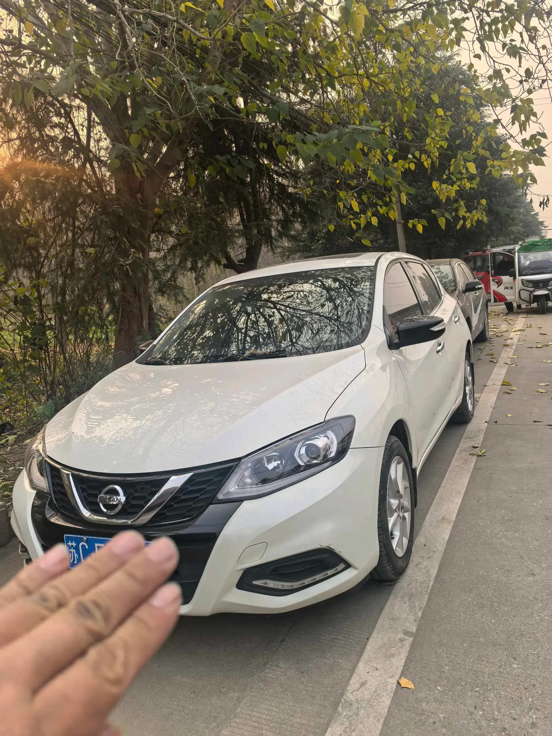 2021 NISSAN TIIDA view 1