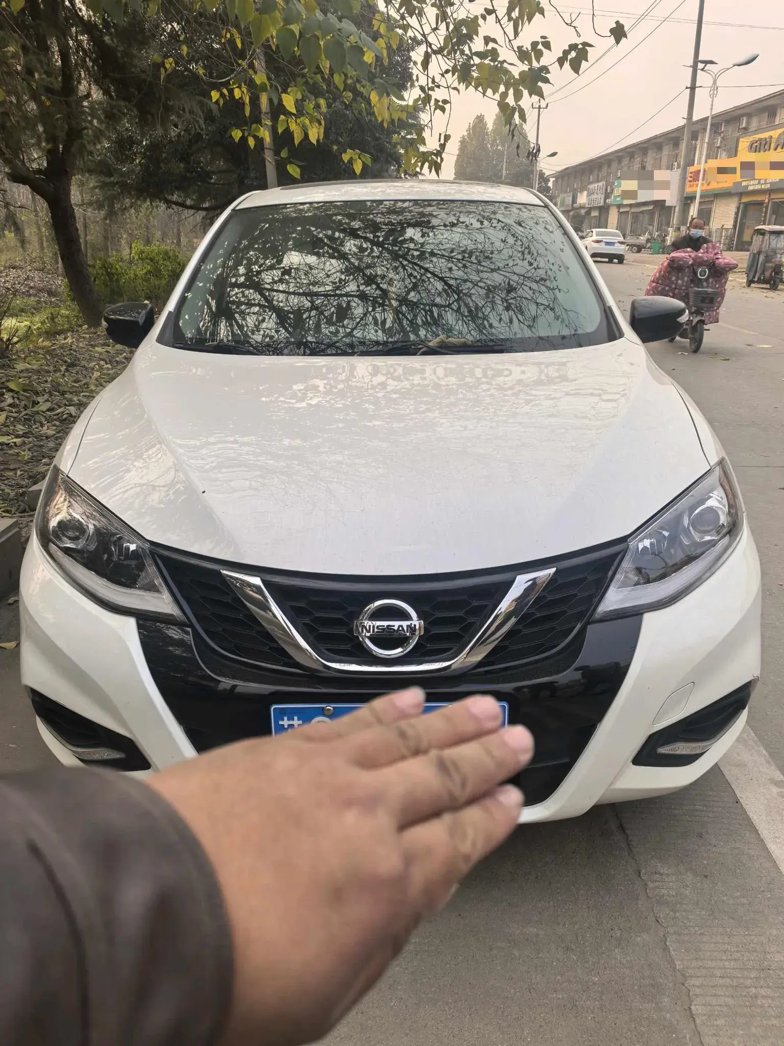 2021 NISSAN TIIDA thumbnail 2