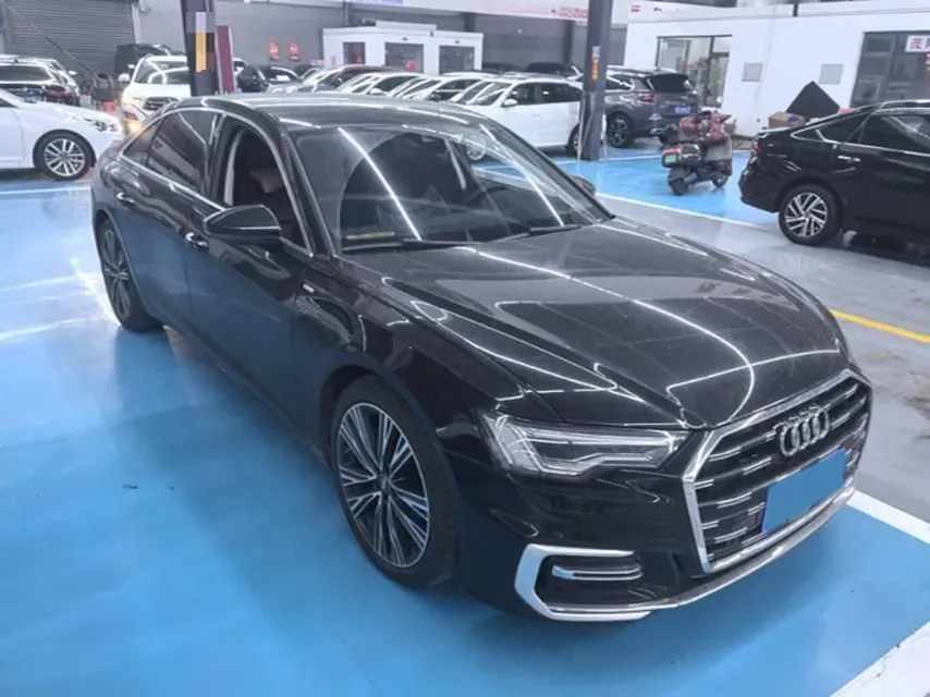 2021 Audi A6L 2.0T 190HP L4 7DCT,autocango,china used car exporter,china ev exporter,chinese used car exporter,chinese used ev exporter