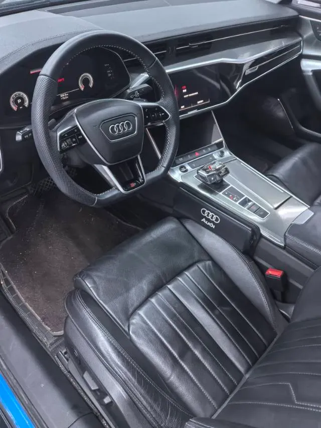 2021 Audi A6L 2.0T 190HP L4 7DCT,autocango,china used car exporter,china ev exporter,chinese used car exporter,chinese used ev exporter