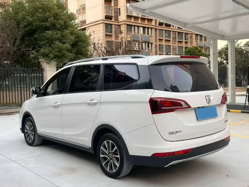 2019 BAOJUN 730 thumbnail 4