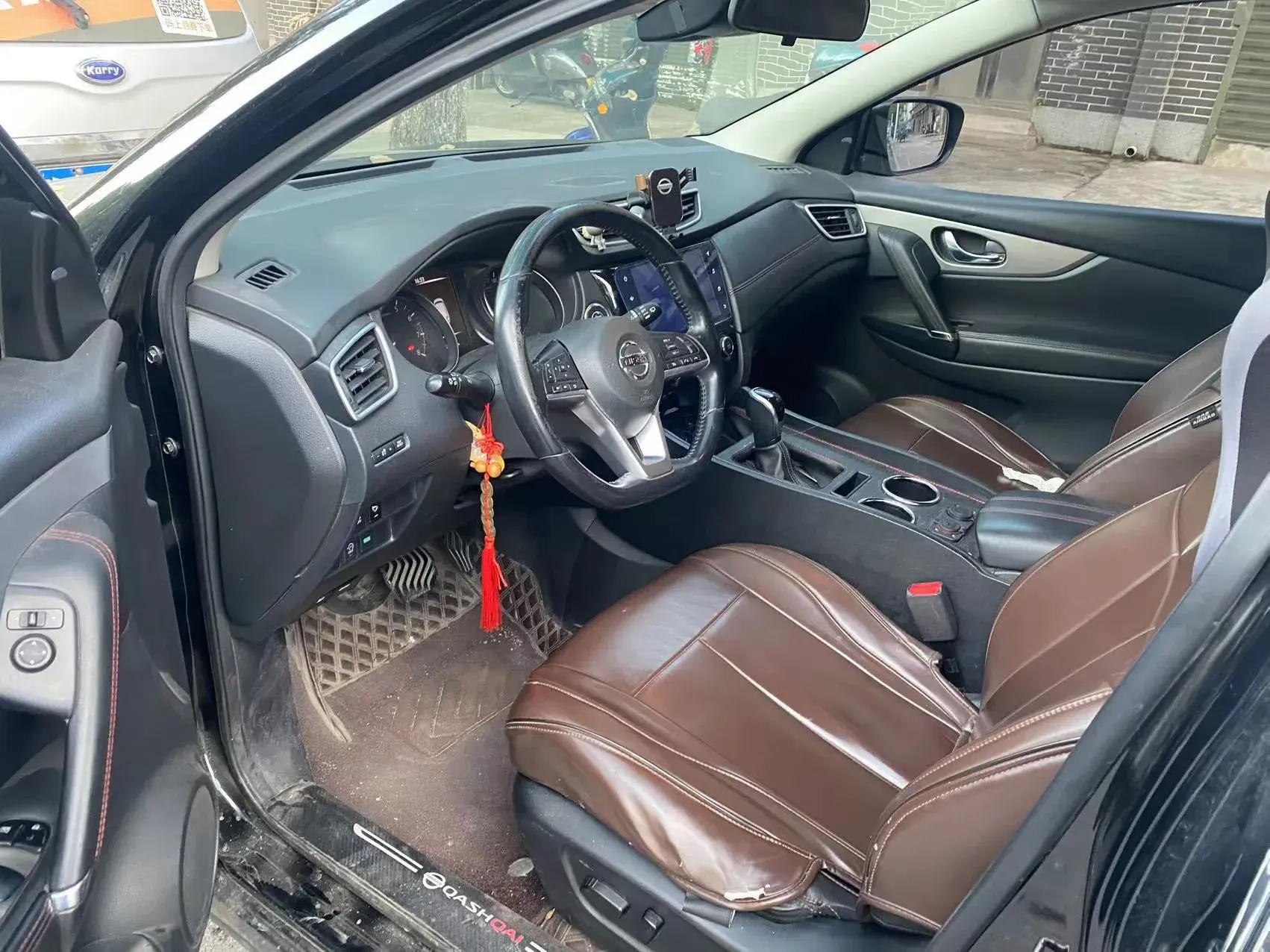 2021 NISSAN QASHQAI thumbnail 3