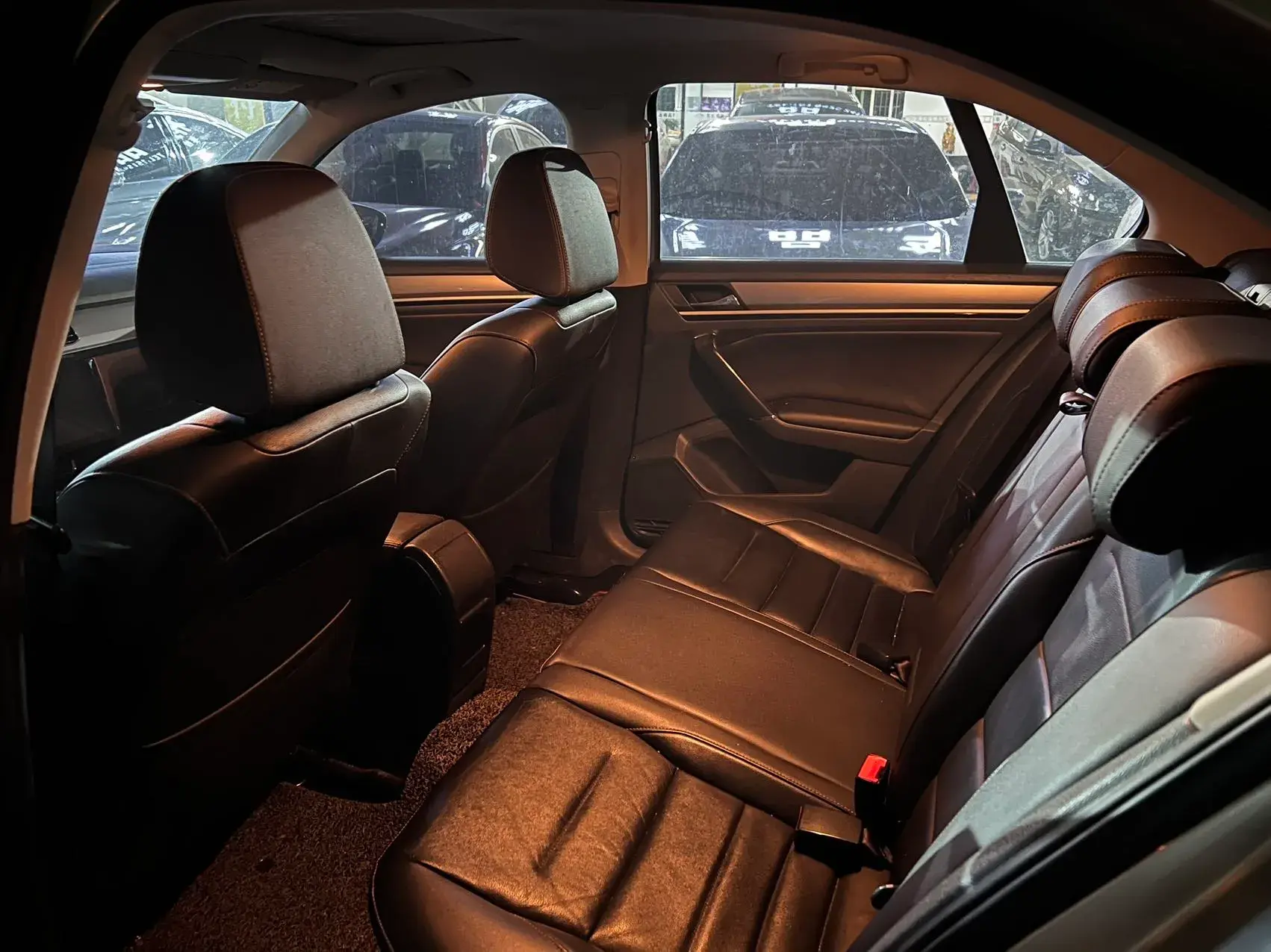 2018 VOLKSWAGEN BORA thumbnail 4