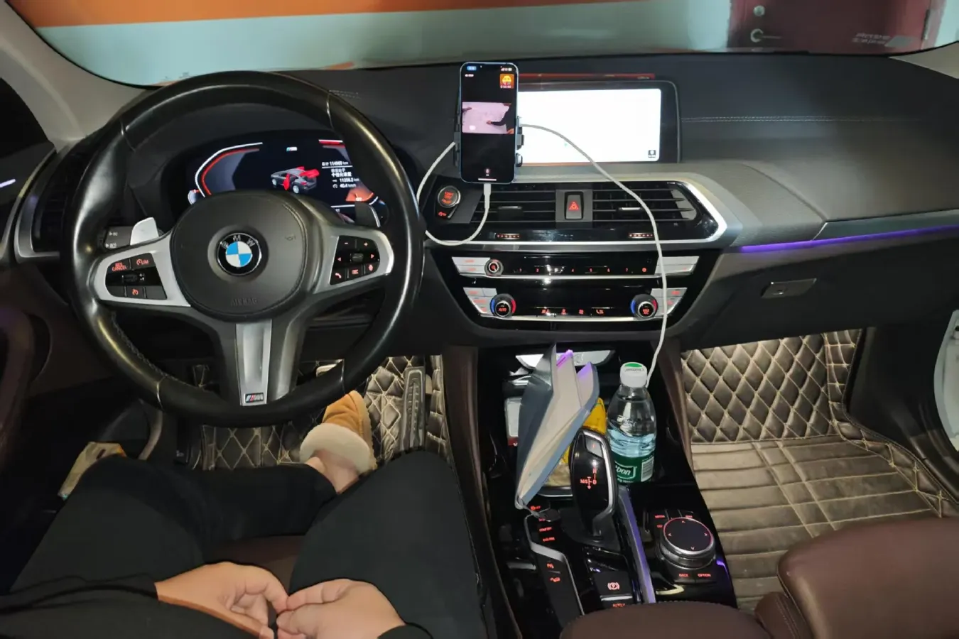 2021 BMW X4 2.0T 184HP L4 8AT,autocango,china used car exporter,china ev exporter,chinese used car exporter,chinese used ev exporter