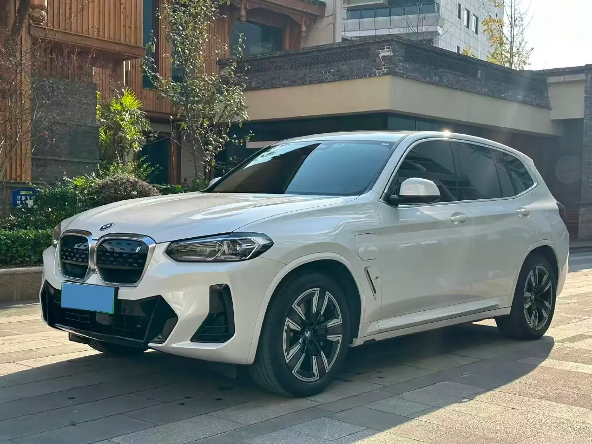 2022 BMW iX3 BEV 80KWH