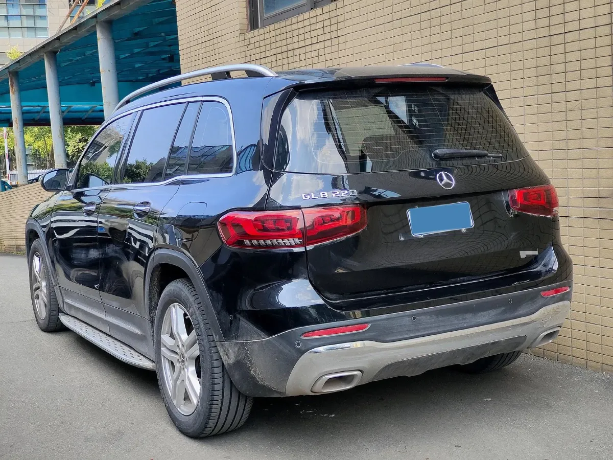 2023 Mercedes-Benz GLB Class 2.0T 190HP L4 8DCT,autocango,china used car exporter,china ev exporter,chinese used car exporter,chinese used ev exporter