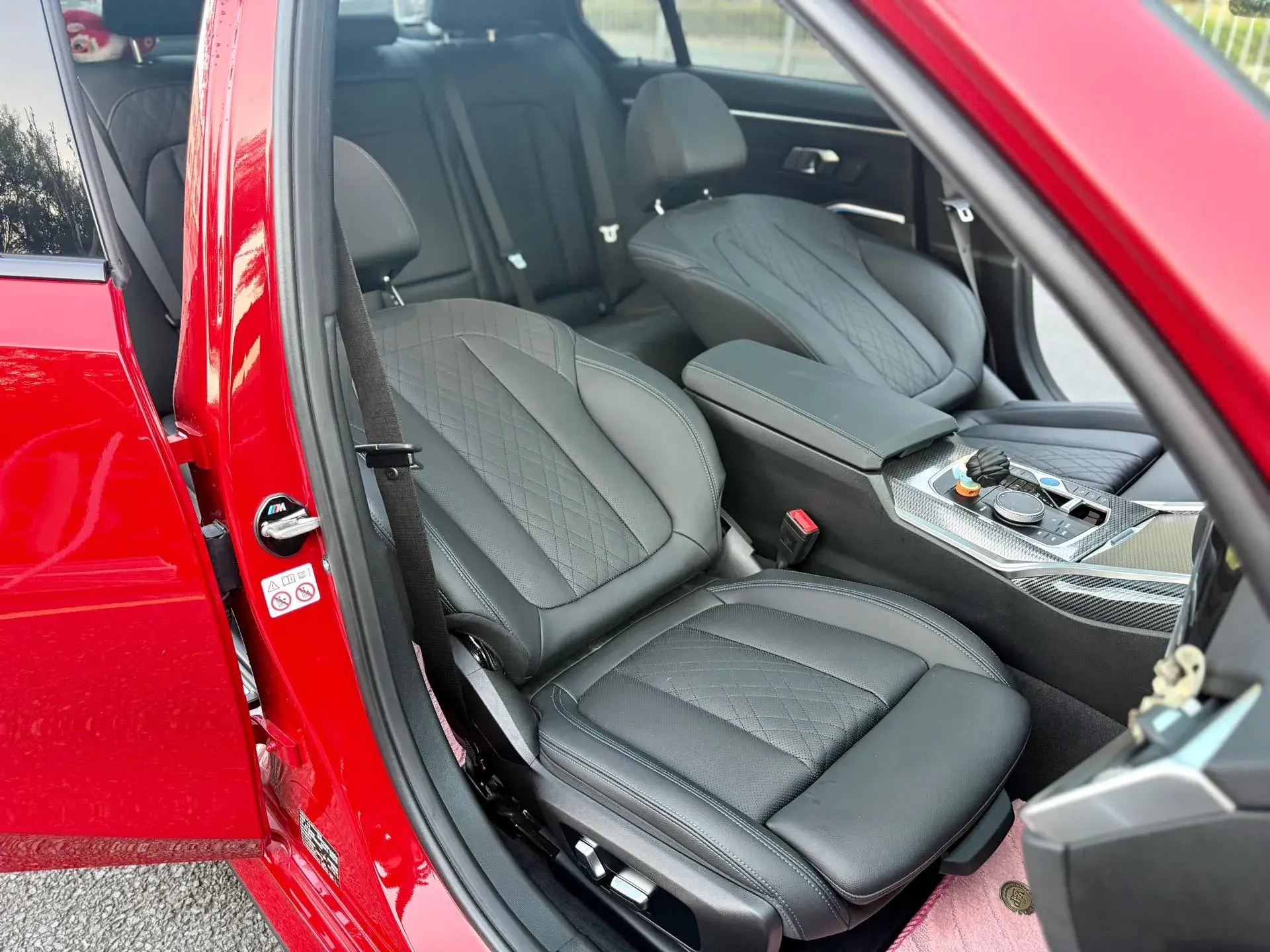 2023 BMW I3 thumbnail 4