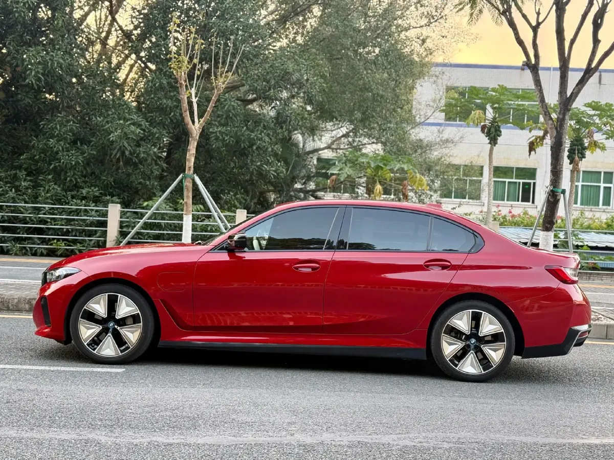 2023 BMW i3 BEV 79.05KWH,autocango,china used car exporter,china ev exporter,chinese used car exporter,chinese used ev exporter