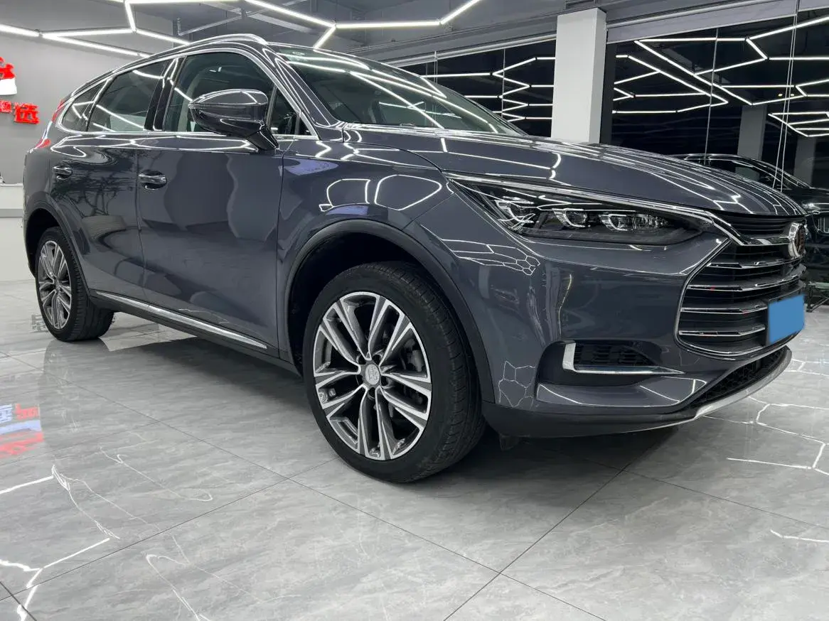 2019 BYD TANG thumbnail 2