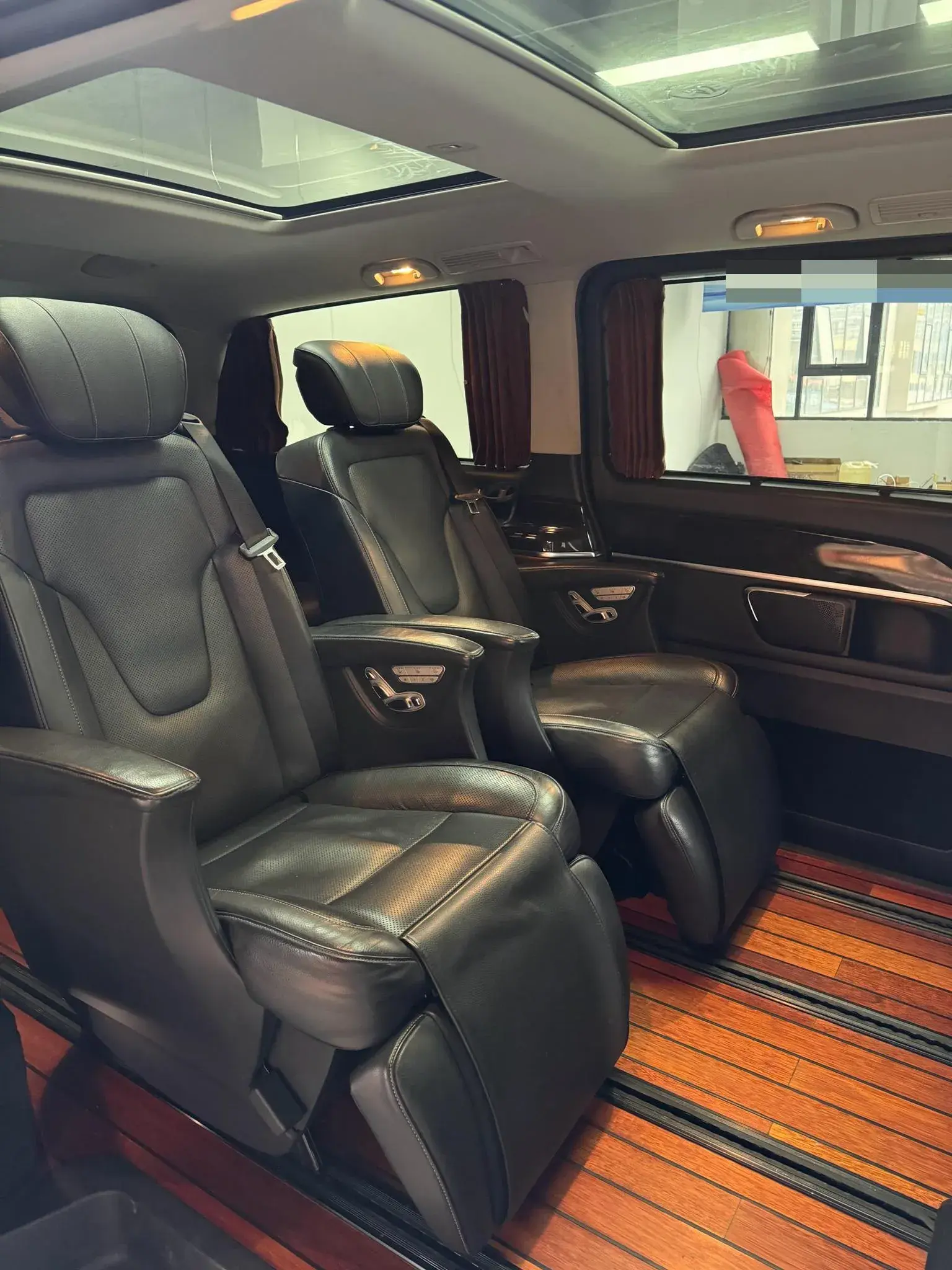 2018 MERCEDES-BENZ V thumbnail 4