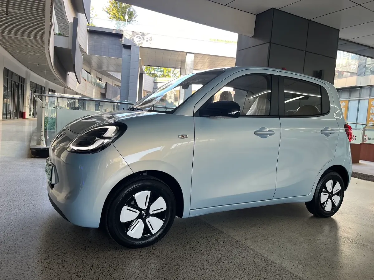 2025 WuLing HongGuang MINI EV BEV 16.2KWH,autocango,china used car exporter,china ev exporter,chinese used car exporter,chinese used ev exporter