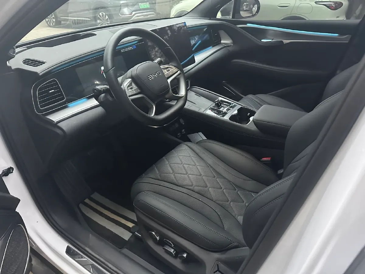 2025 BYD Sea Lion 07 BEV 80.64KWH,autocango,china used car exporter,china ev exporter,chinese used car exporter,chinese used ev exporter