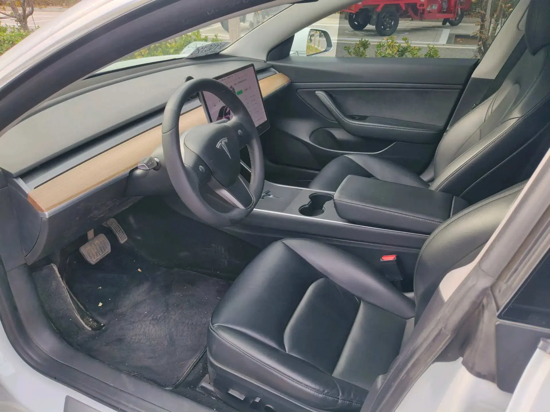 2020 TESLA MODEL thumbnail 3