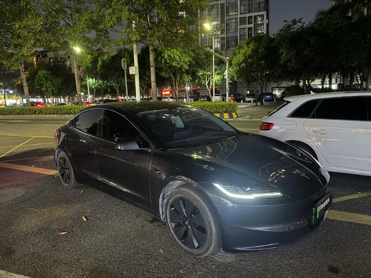 2025 Tesla Model 3 BEV 62.5KWH,autocango,china used car exporter,china ev exporter,chinese used car exporter,chinese used ev exporter