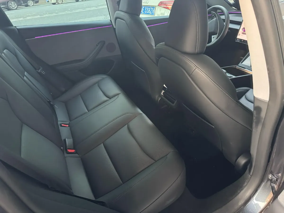 2025 Tesla Model 3 BEV 62.5KWH,autocango,china used car exporter,china ev exporter,chinese used car exporter,chinese used ev exporter