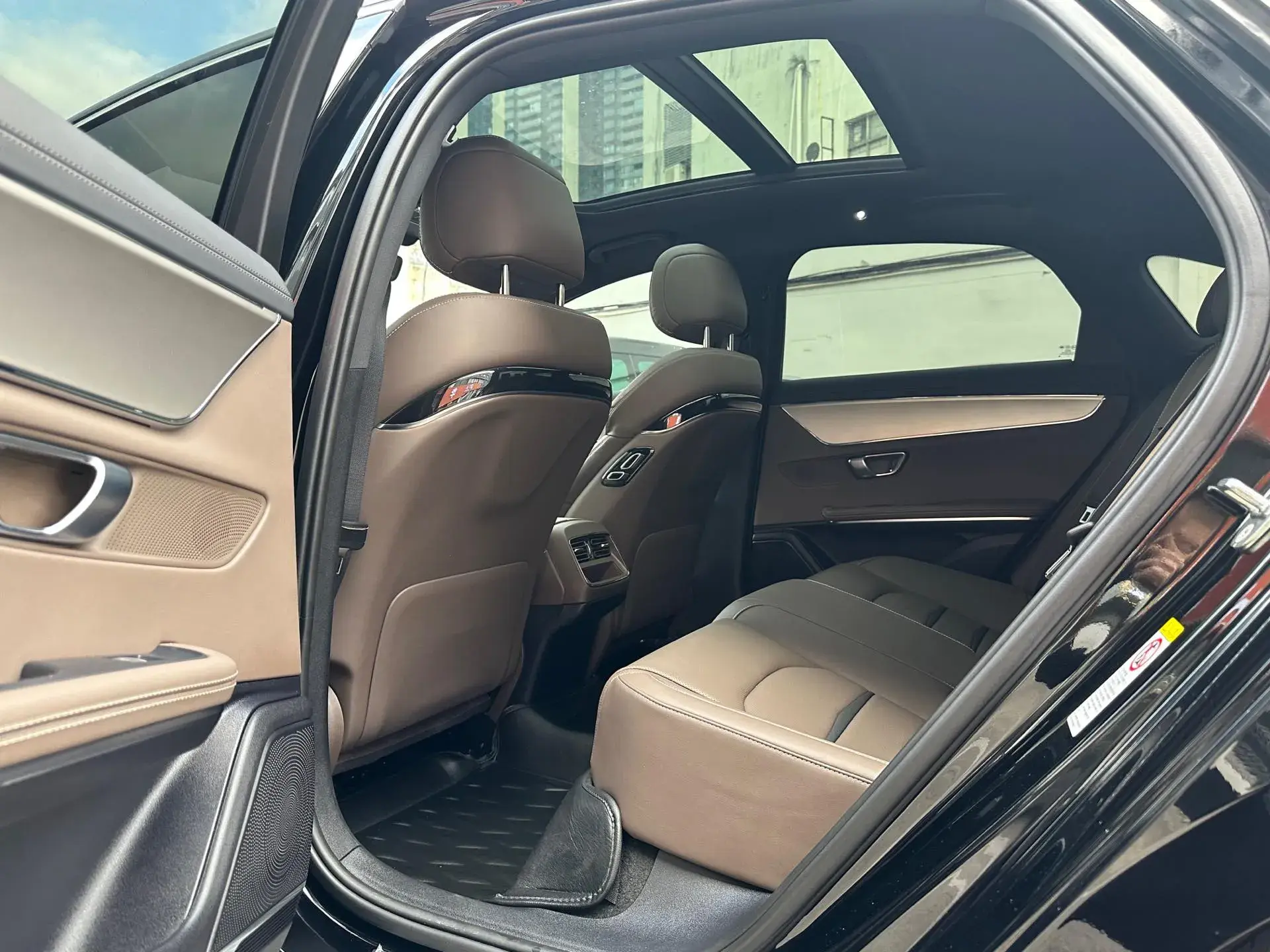 2020 BYD HAN thumbnail 4