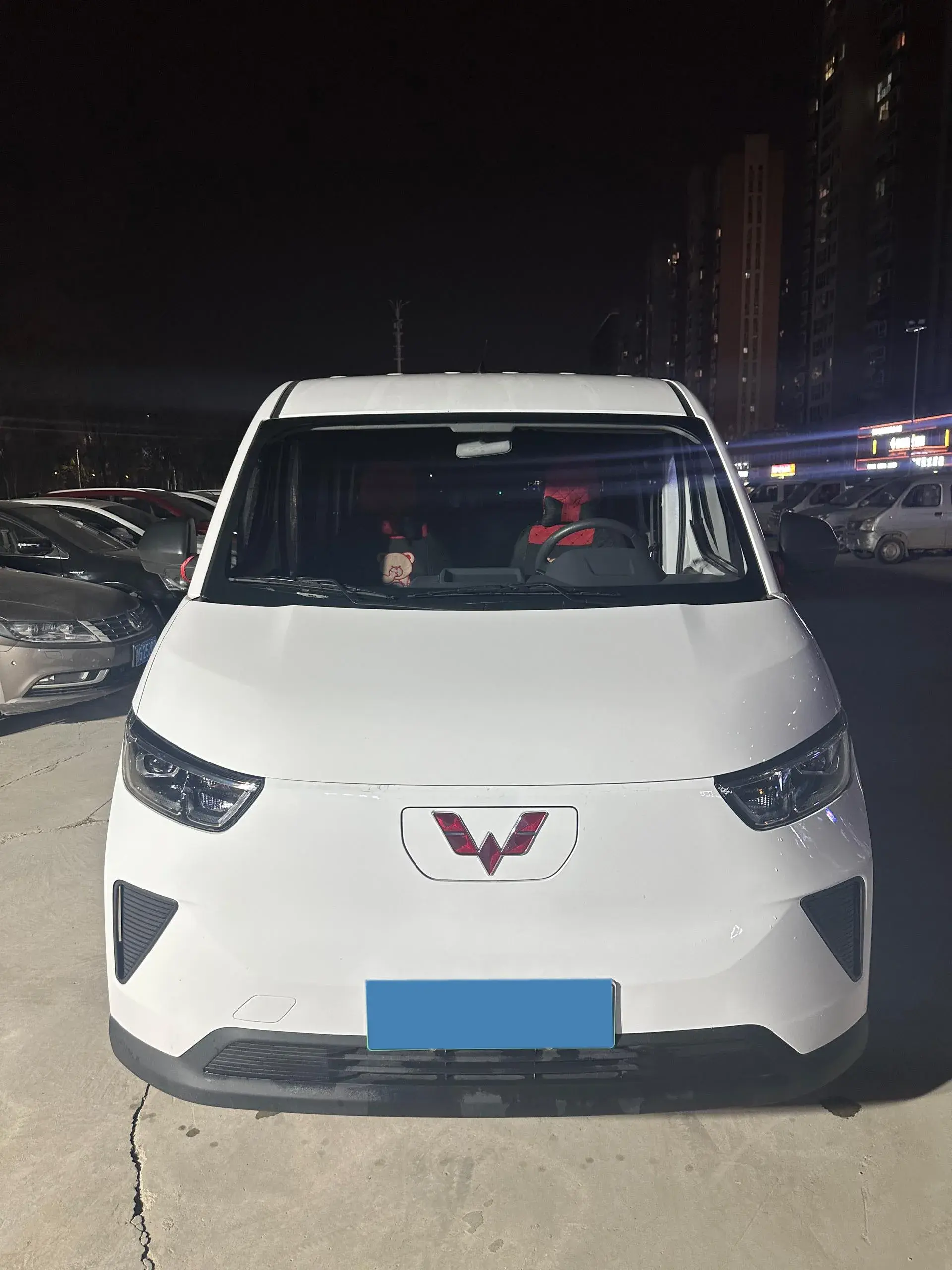 2024 WULING YANGGUANG thumbnail 2