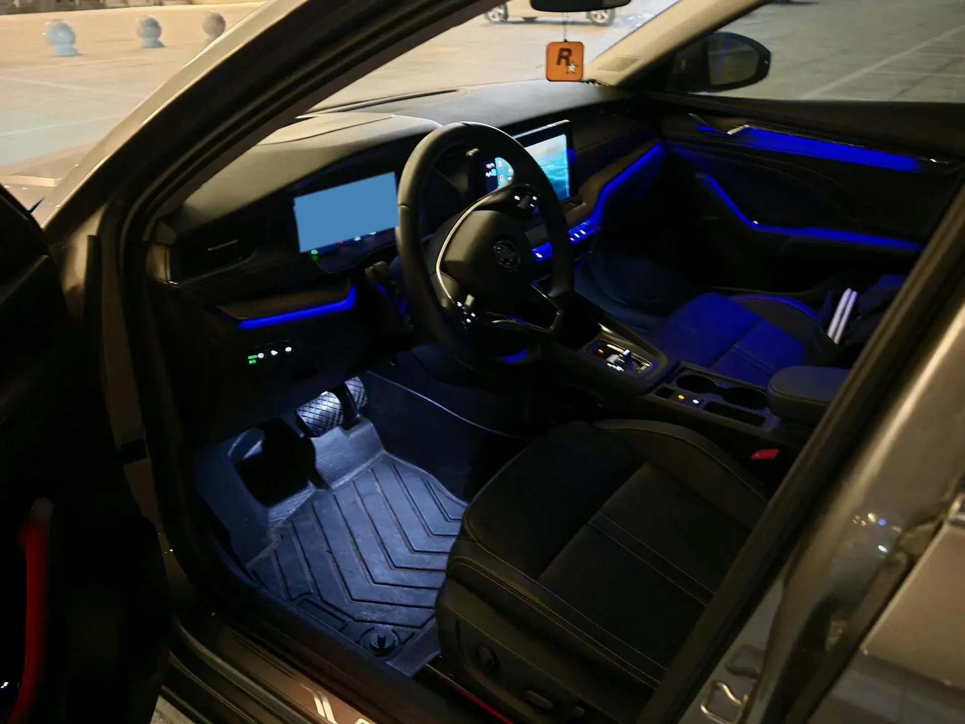 2022 SKODA OCTAVIA thumbnail 3