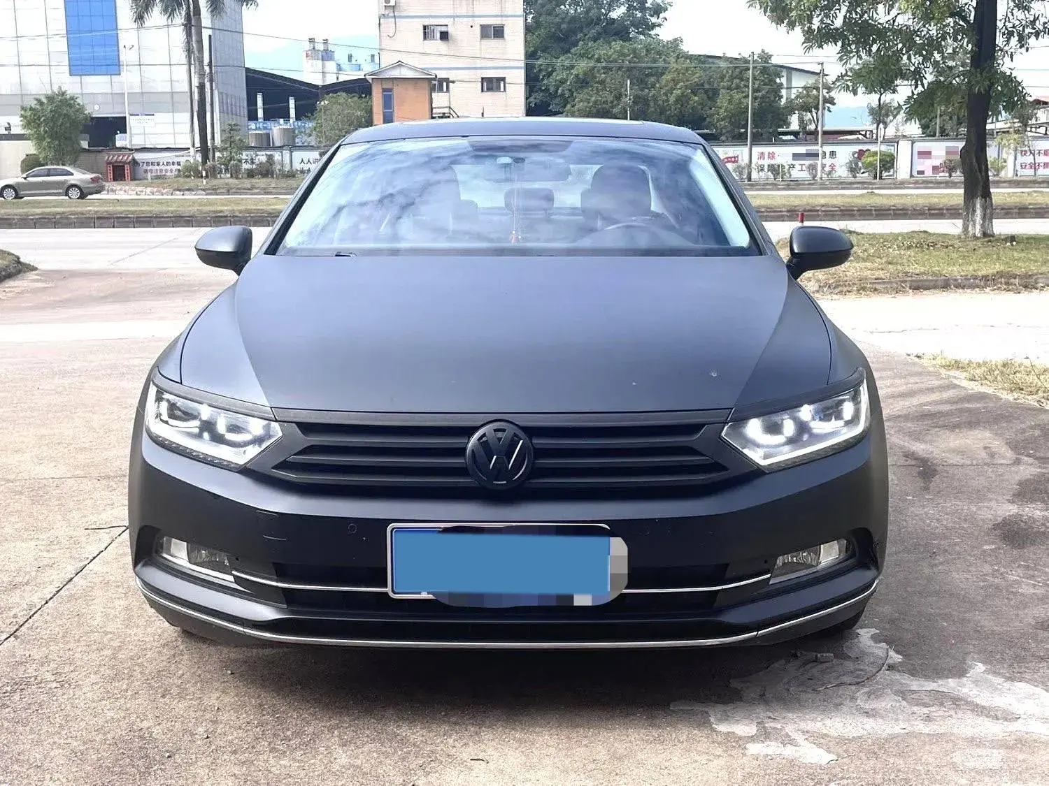 2019 VOLKSWAGEN MAGOTAN thumbnail 2