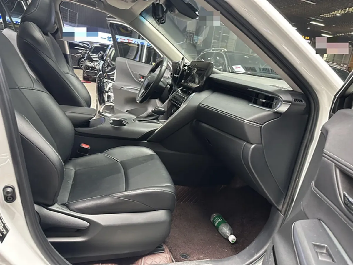 2022 Toyota Harrier 2.0L 171HP L4 CVT,autocango,china used car exporter,china ev exporter,chinese used car exporter,chinese used ev exporter