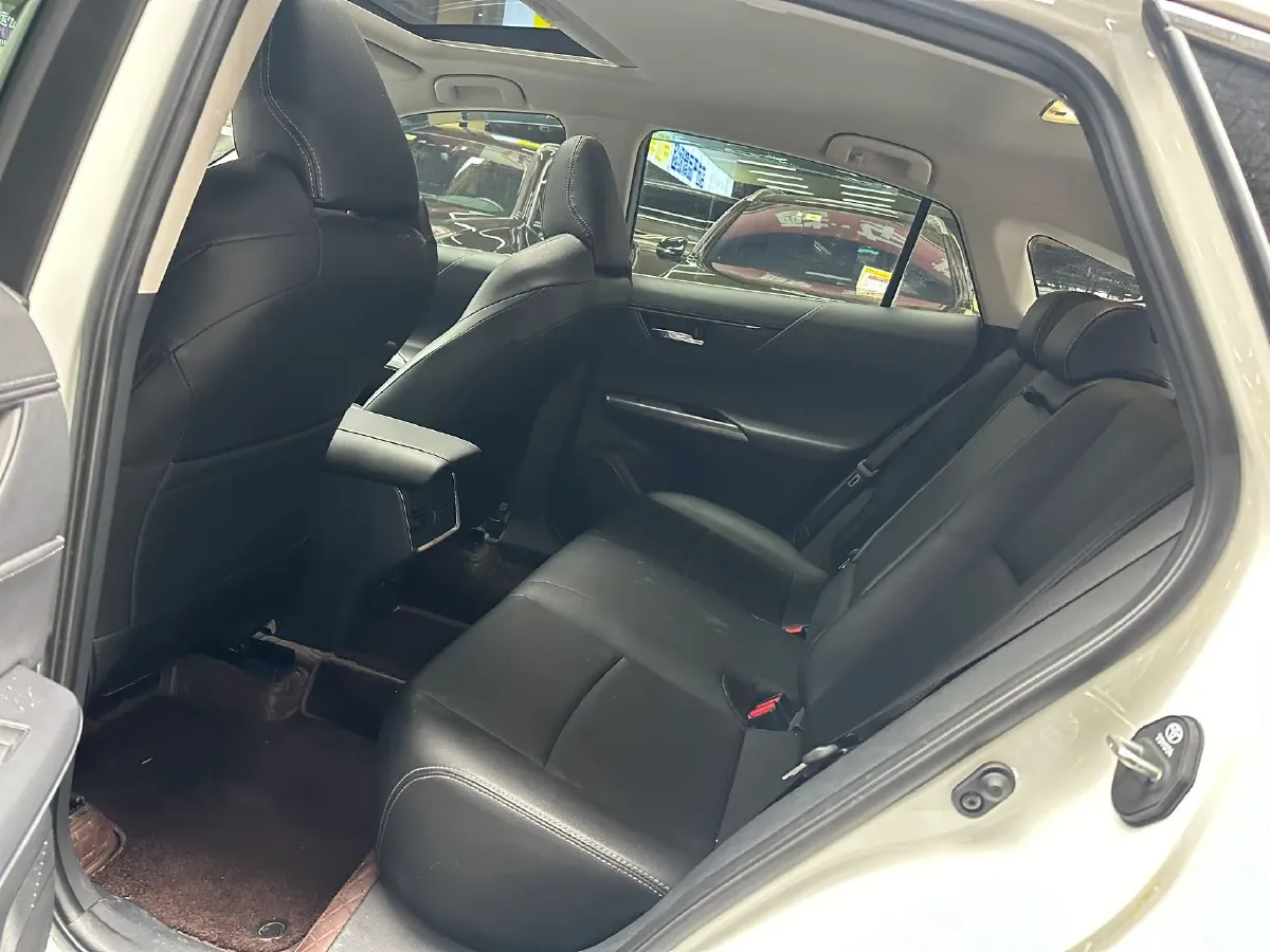 2022 Toyota Harrier 2.0L 171HP L4 CVT,autocango,china used car exporter,china ev exporter,chinese used car exporter,chinese used ev exporter