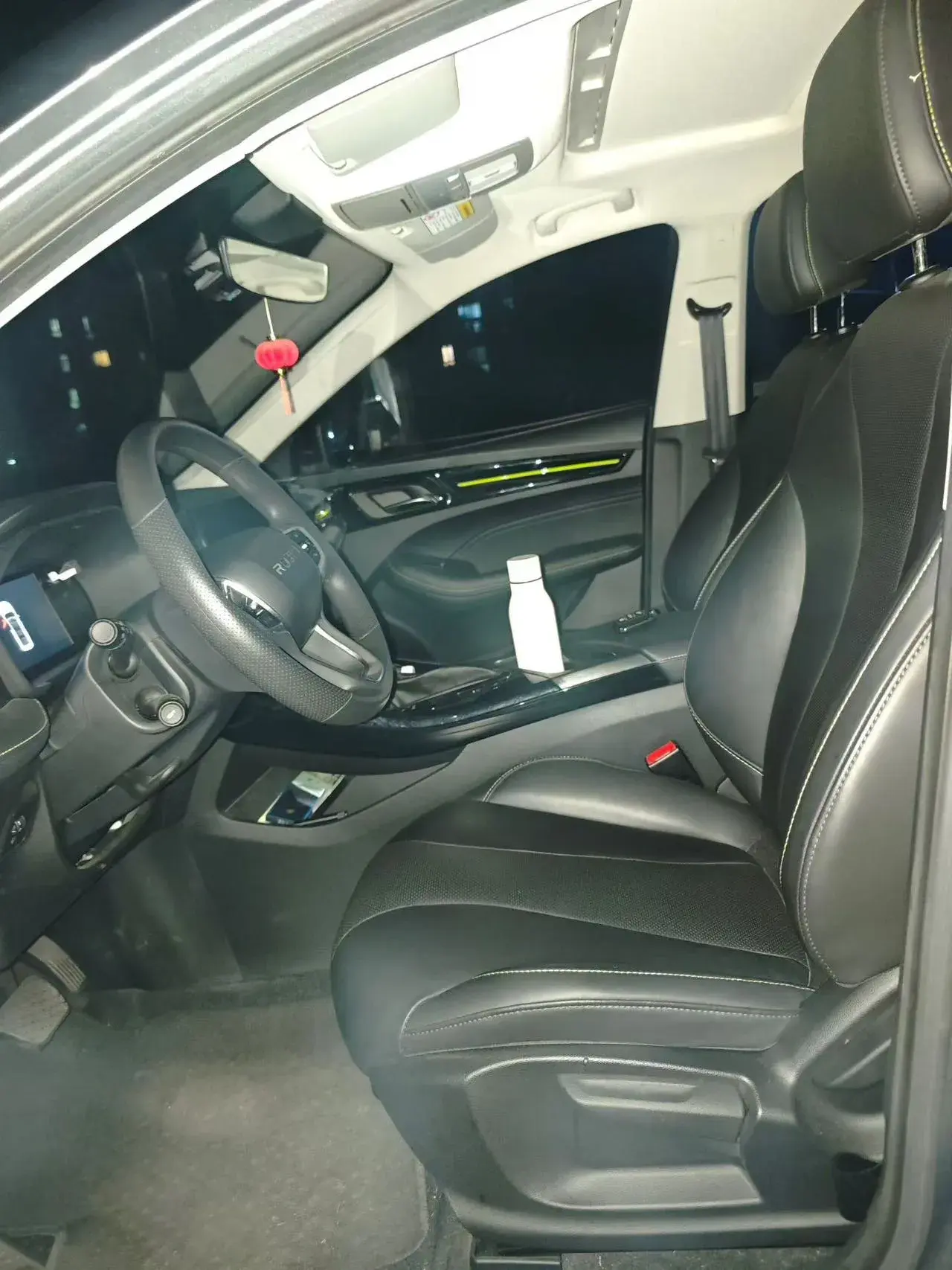 2021 ROEWE I5 thumbnail 3