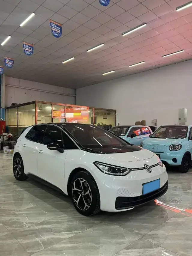 2023 VOLKSWAGEN ID.3 thumbnail 2