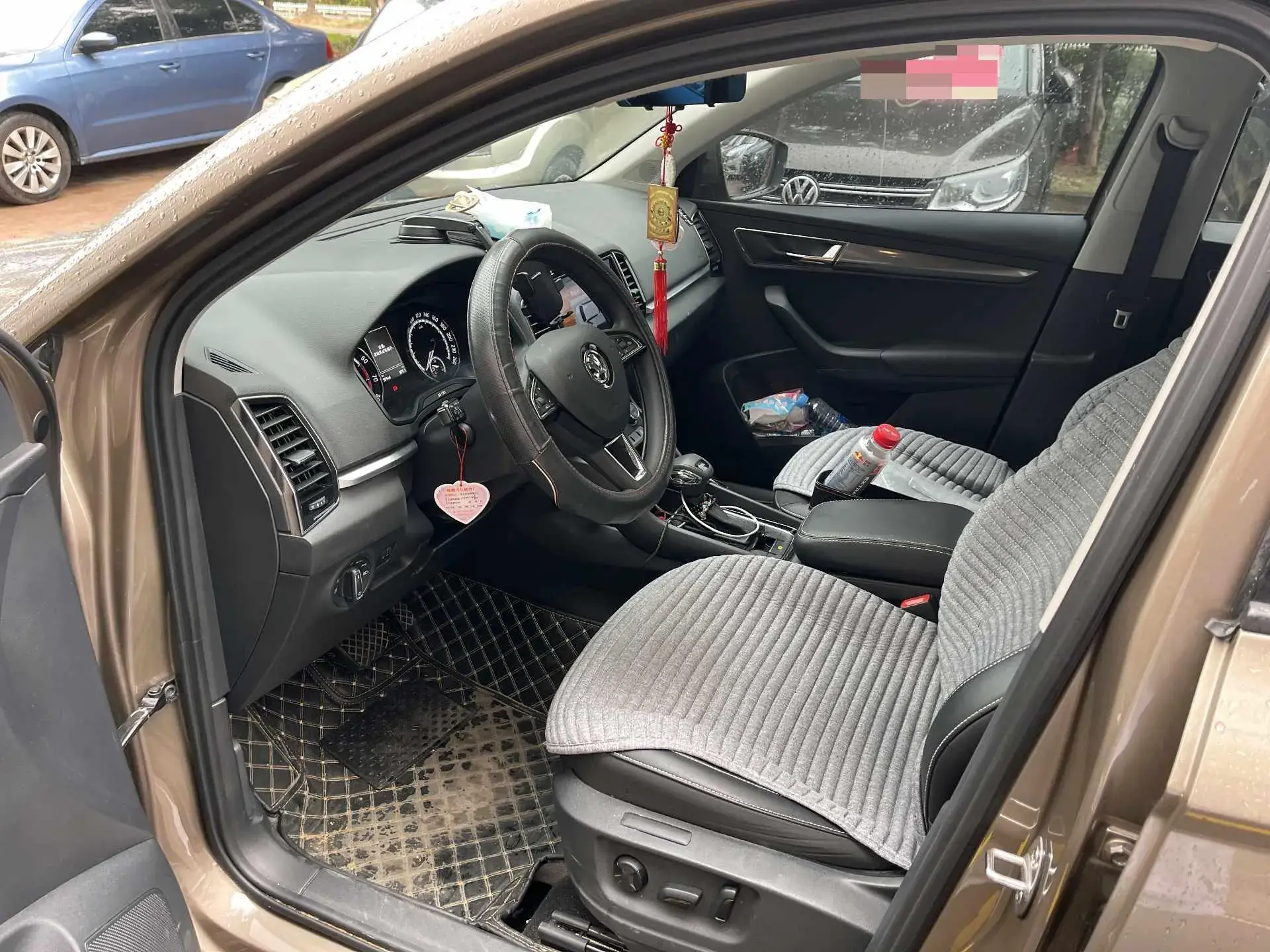 2021 SKODA KAROQ thumbnail 4