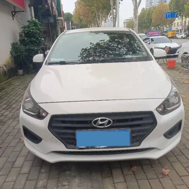 2017 HYUNDAI REINA thumbnail 2