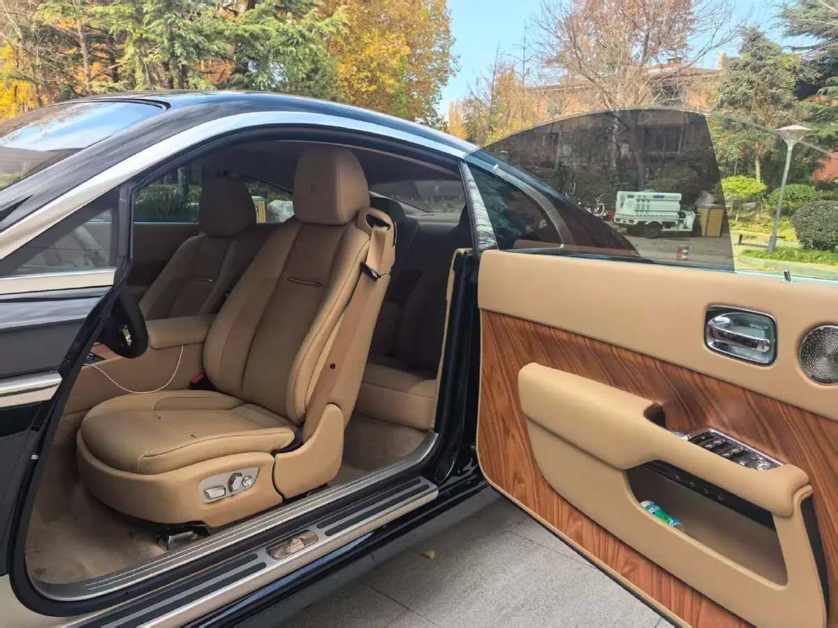 2018 Rolls-Royce Wraith 6.6T 632HP V12 8AT,autocango,china used car exporter,china ev exporter,chinese used car exporter,chinese used ev exporter