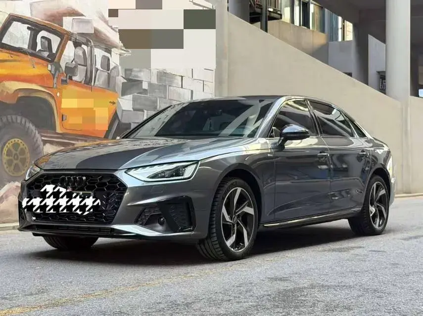 2023 Audi A4L 2.0T 190HP L4 7DCT