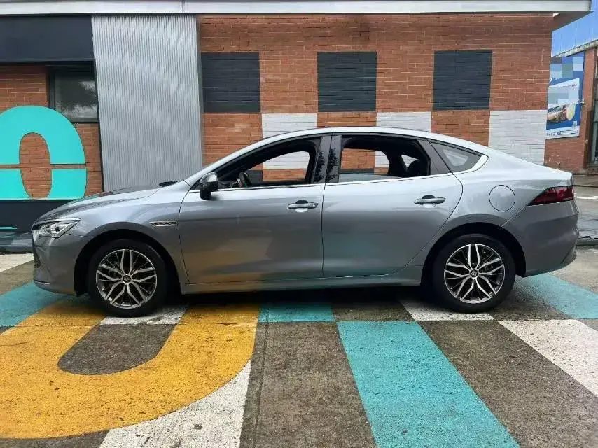 2021 BYD QIN thumbnail 3