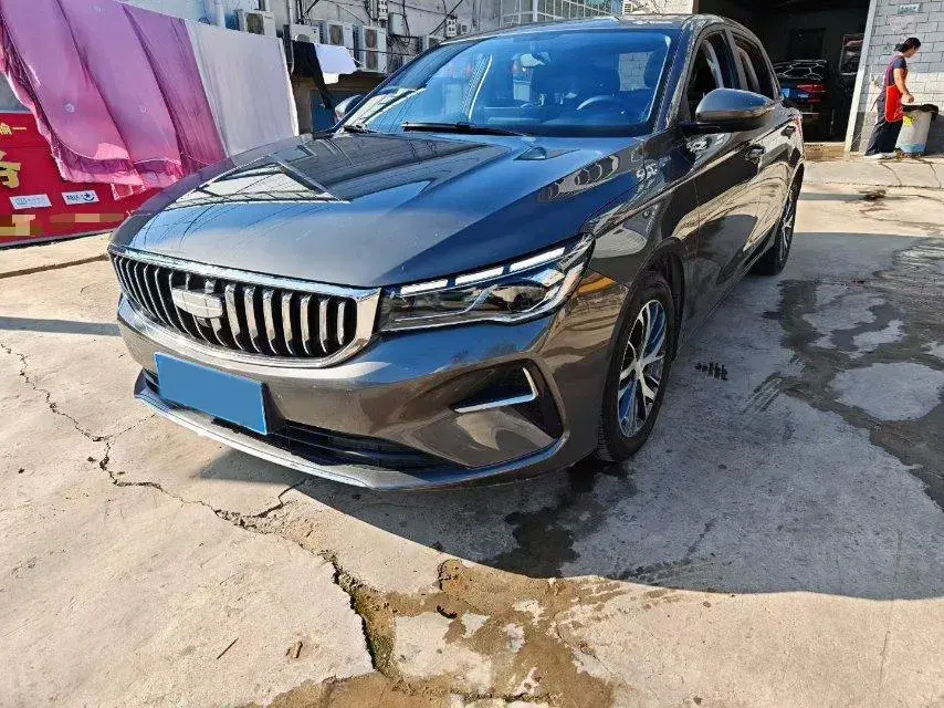 2025 GEELY EMGRAND view 1