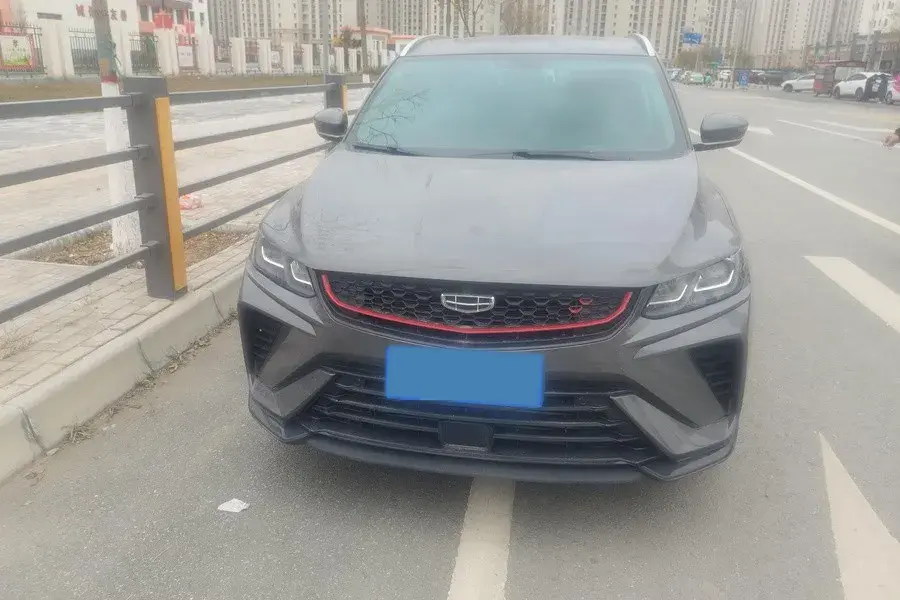 2021 GEELY COOLRAY thumbnail 3