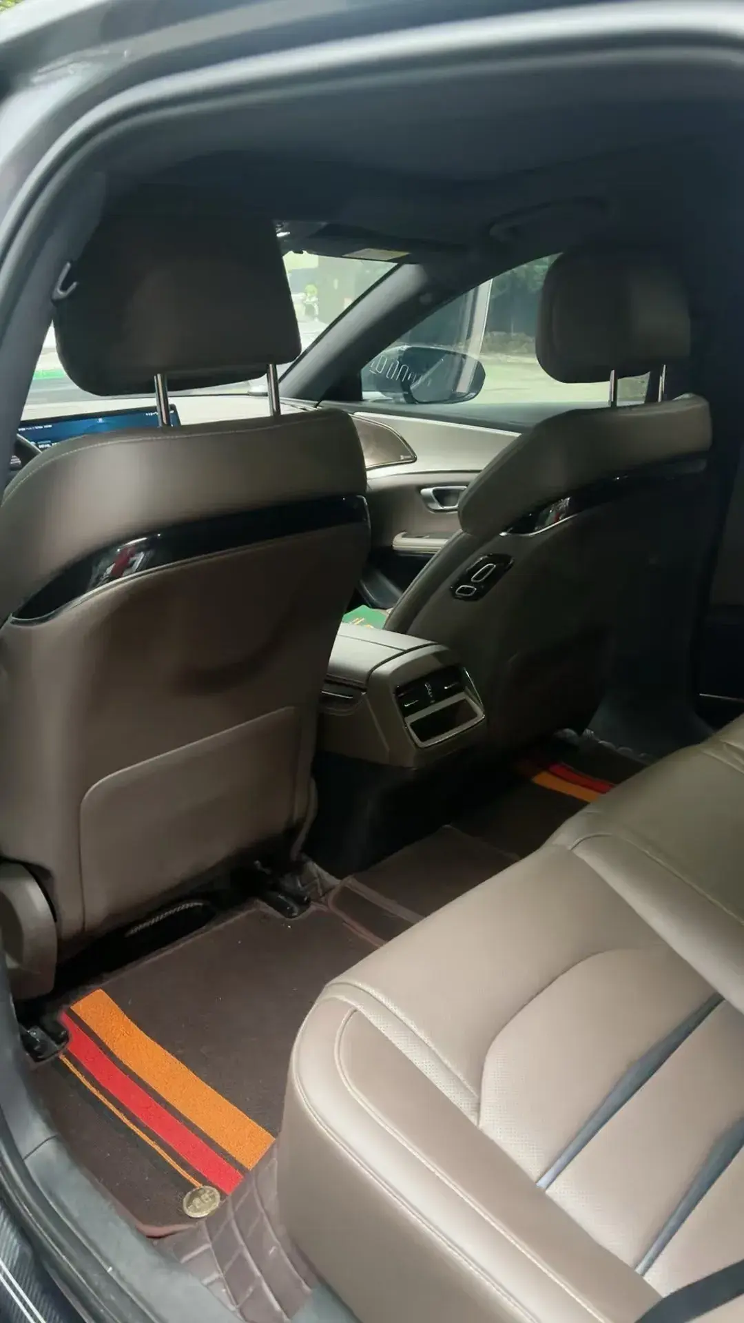 2020 BYD HAN thumbnail 3