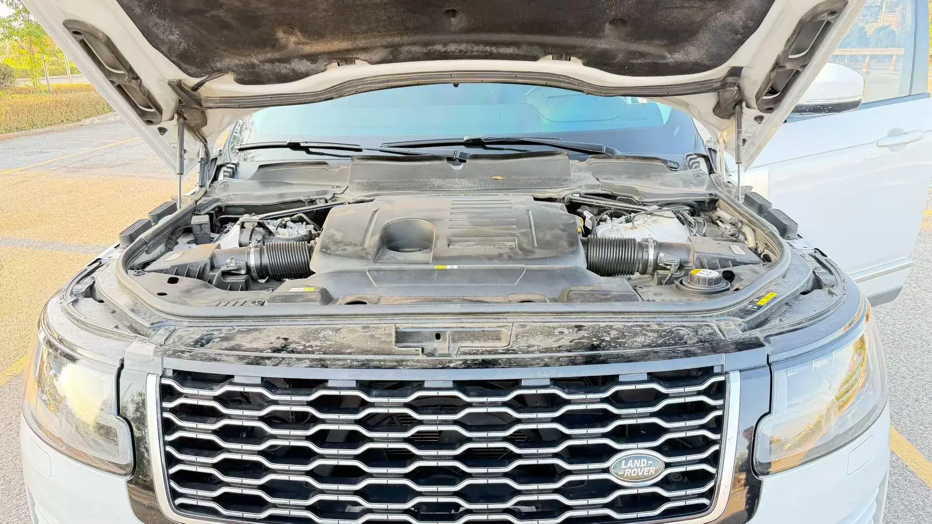 2021 LAND ROVER thumbnail 2