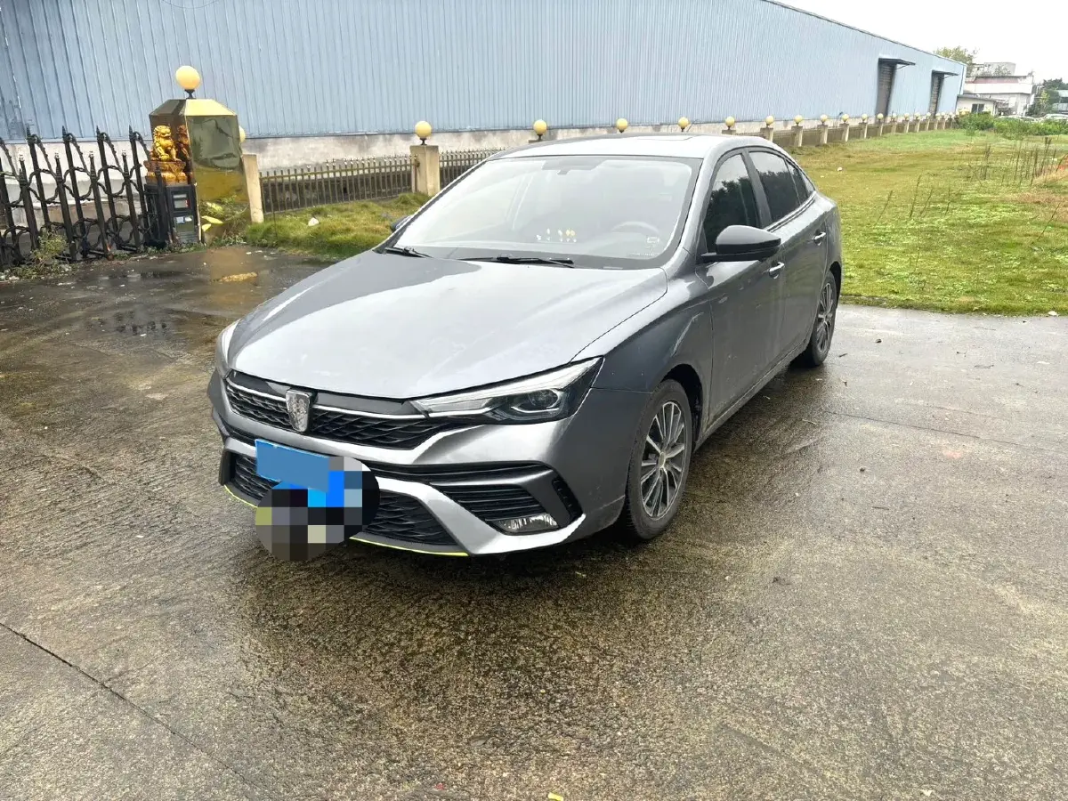 2021 Roewe i5 1.5L 120HP L4 CVT