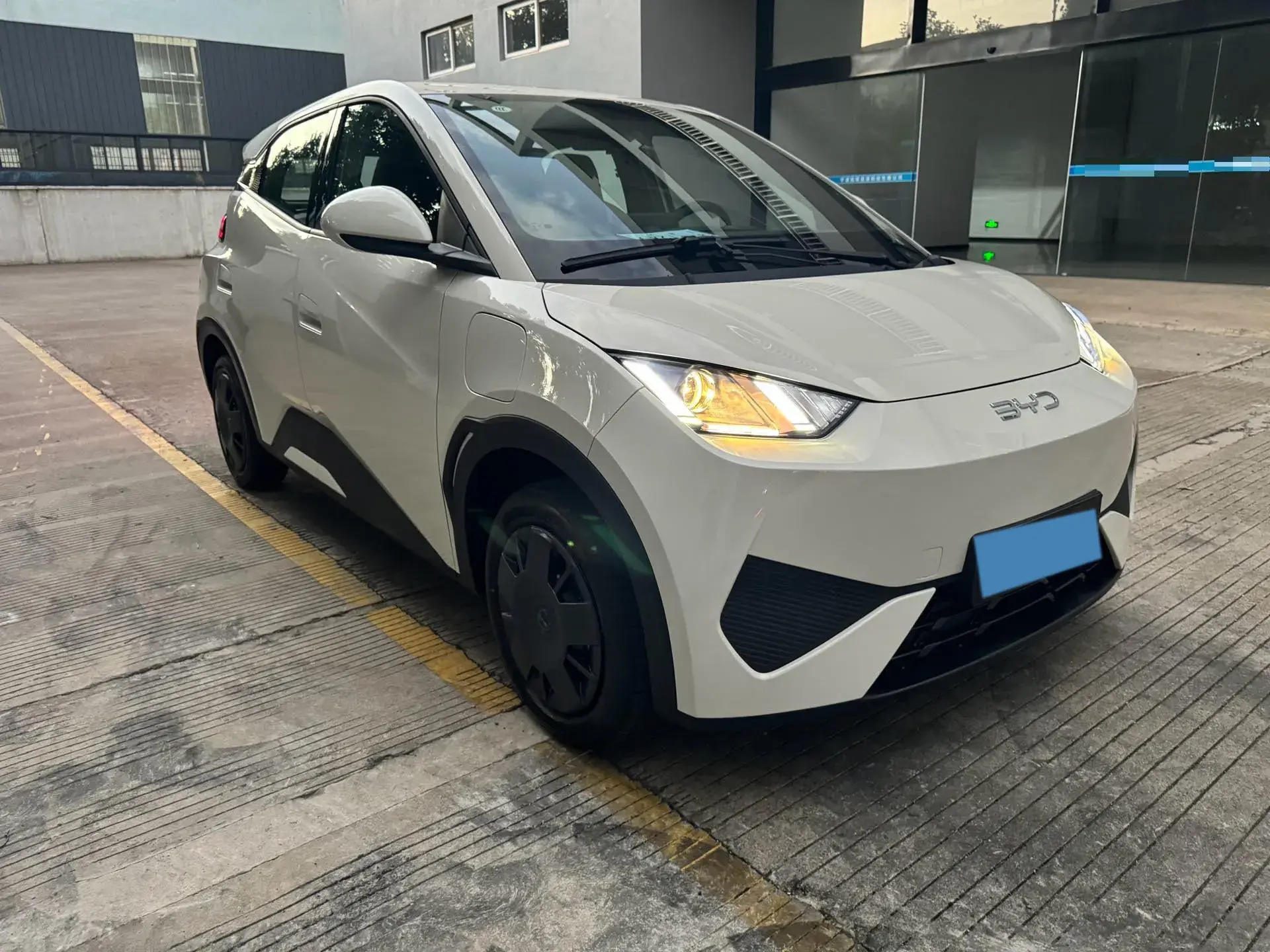 2025 BYD SEAGULL thumbnail 4