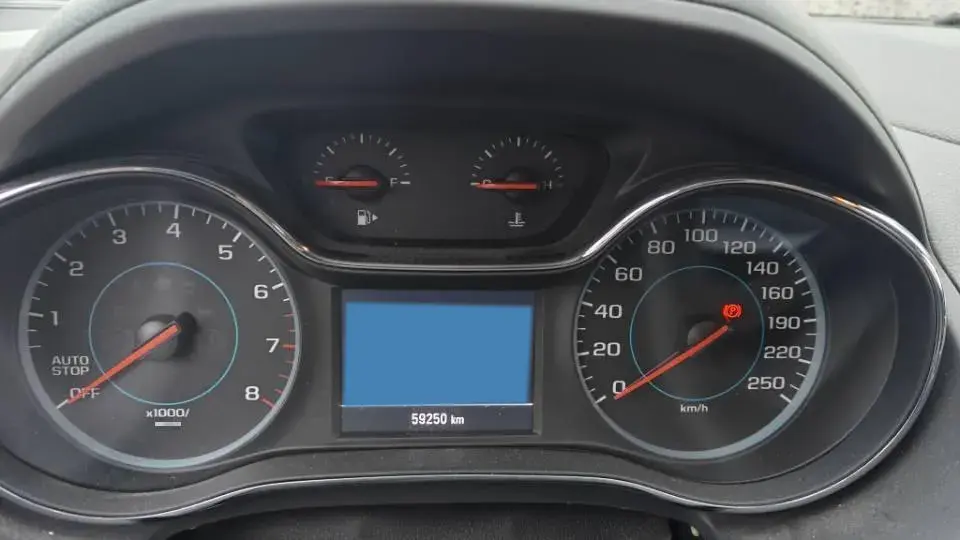 2018 CHEVROLET CRUZE thumbnail 2