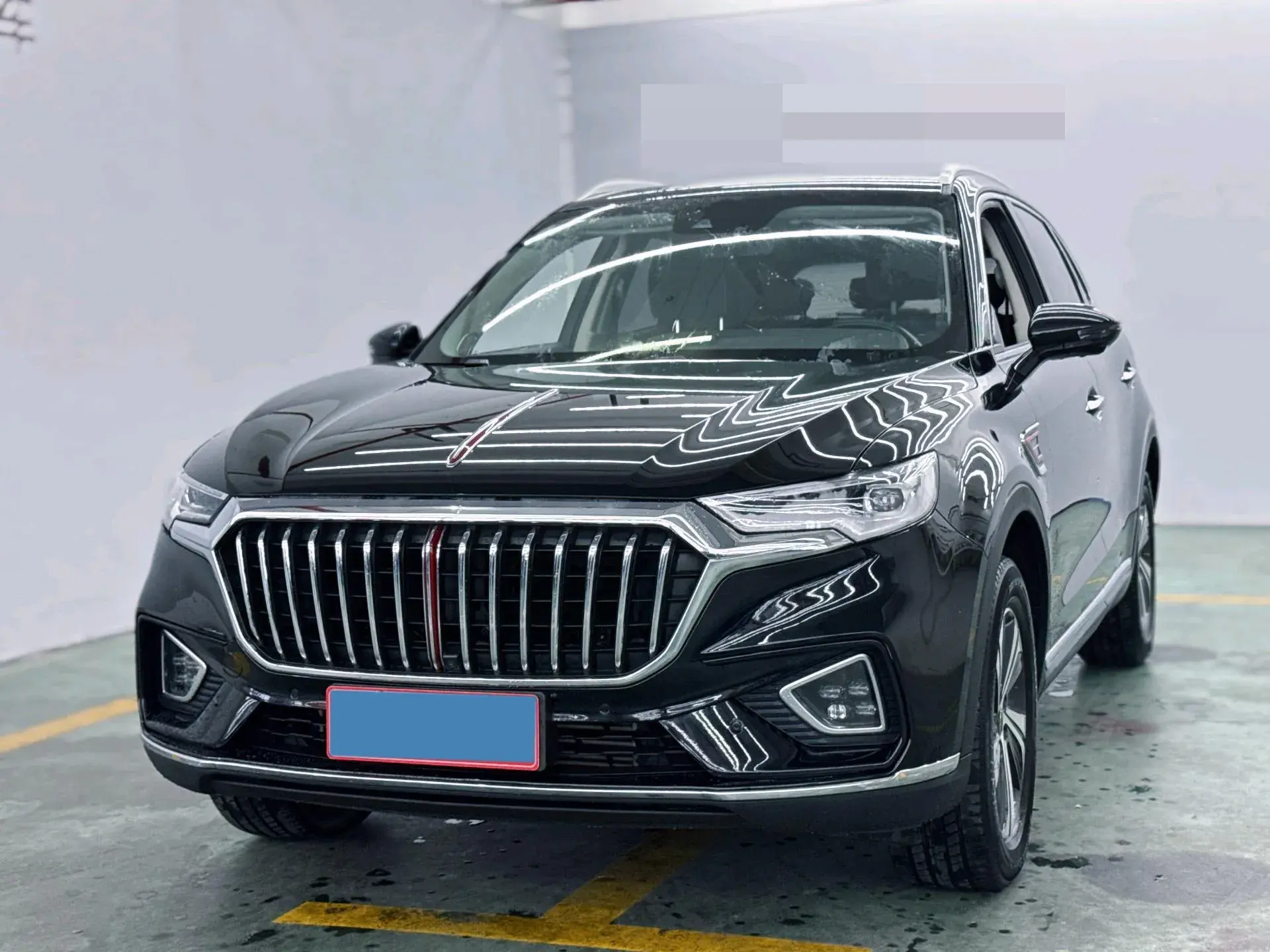 2019 HONGQI HS5 view 1