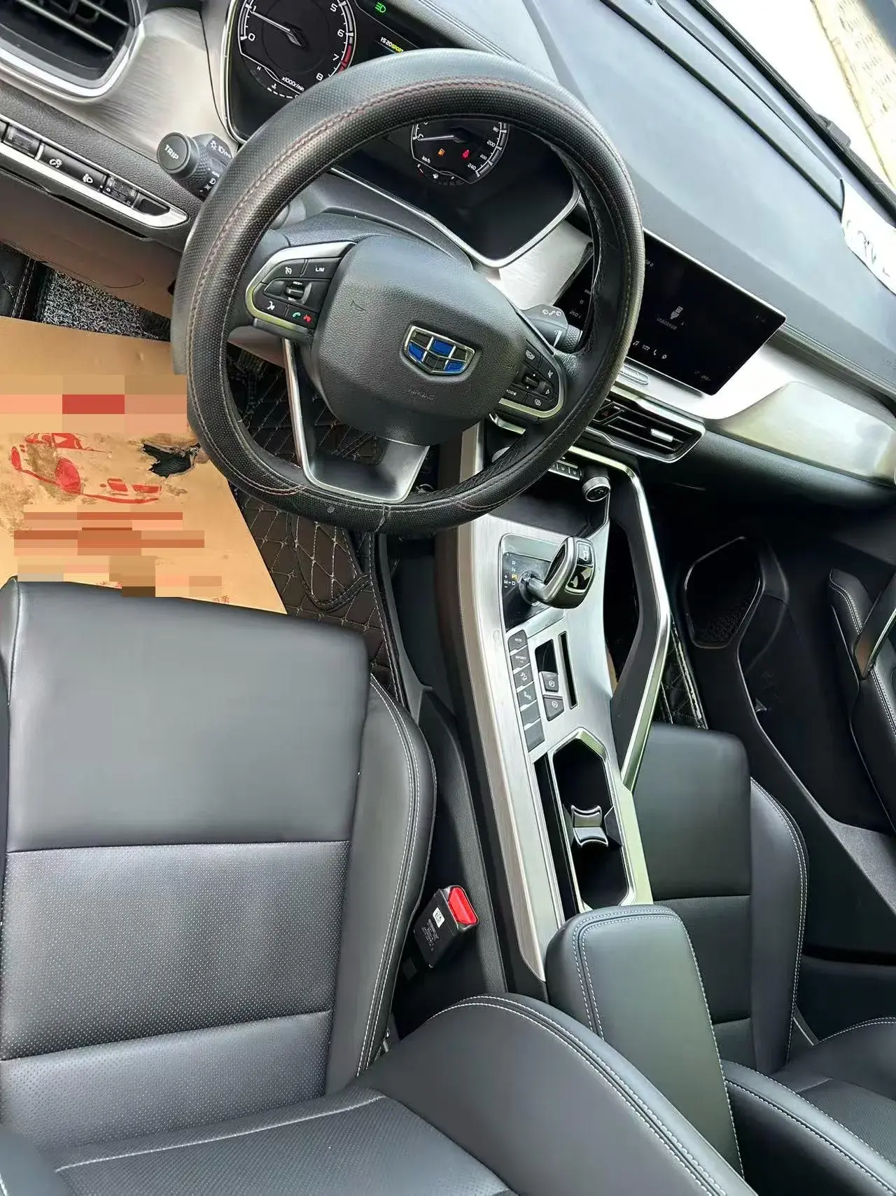 2019 GEELY COOLRAY thumbnail 4