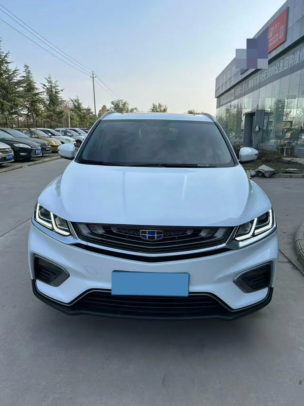 2019 GEELY COOLRAY thumbnail 2