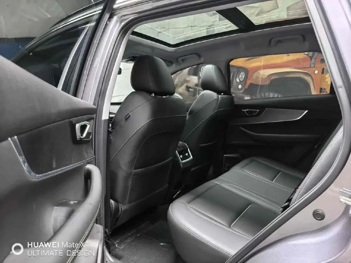 2022 Chery Tiggo 7 1.6T 197HP L4 7DCT,autocango,china used car exporter,china ev exporter,chinese used car exporter,chinese used ev exporter