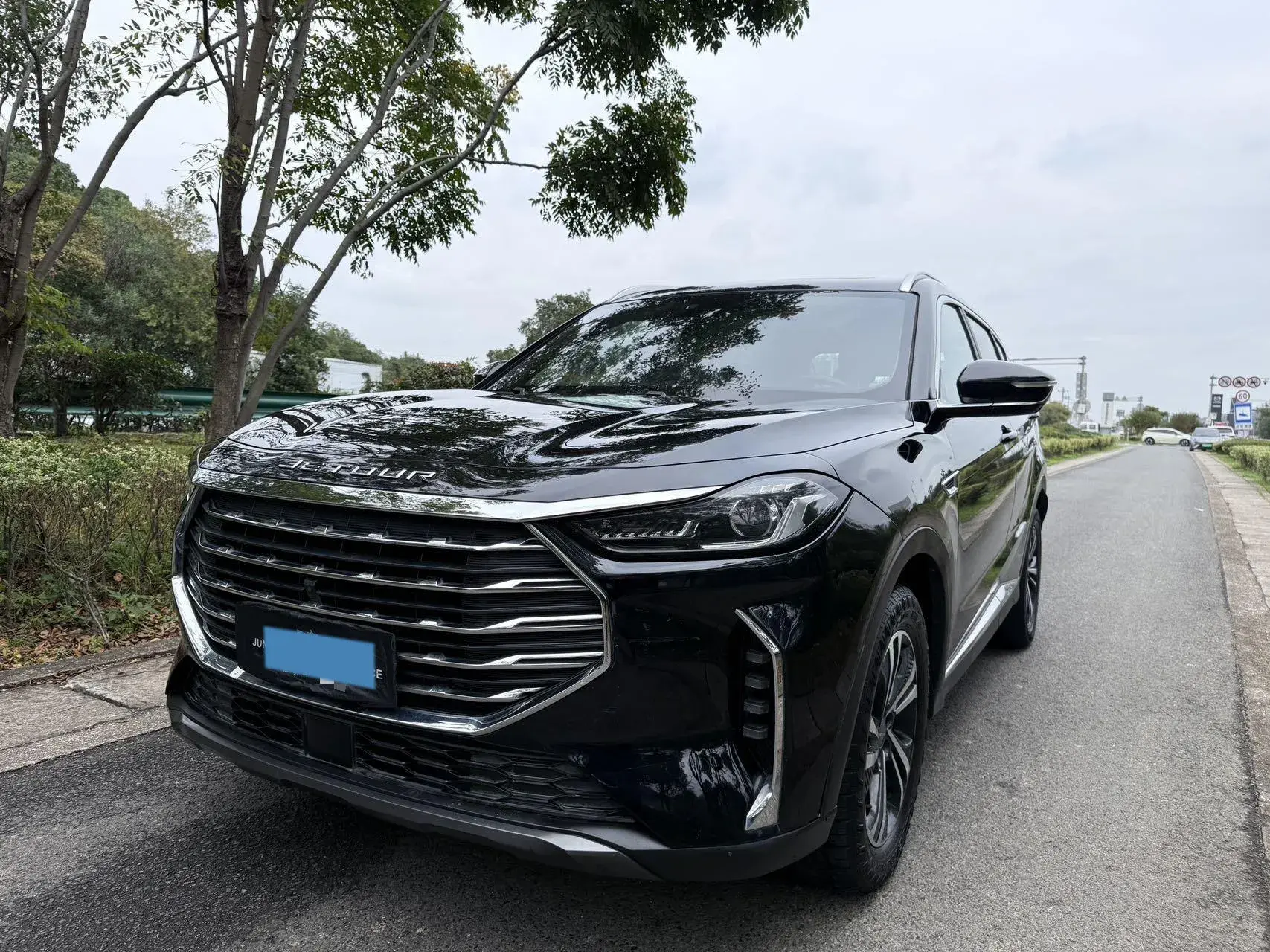 2021 JETOUR X70 view 1