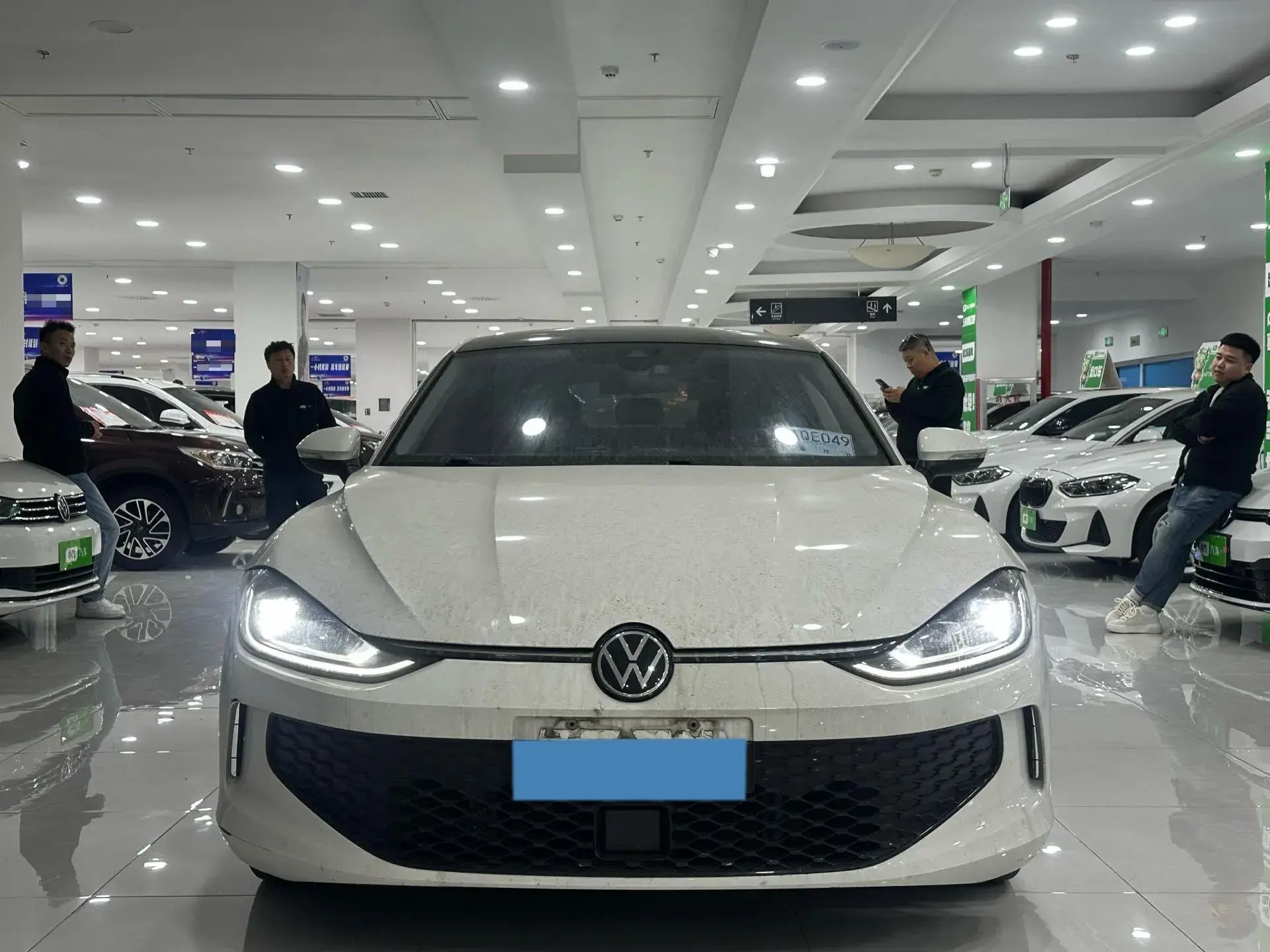 2022 VOLKSWAGEN LAMANDO thumbnail 2