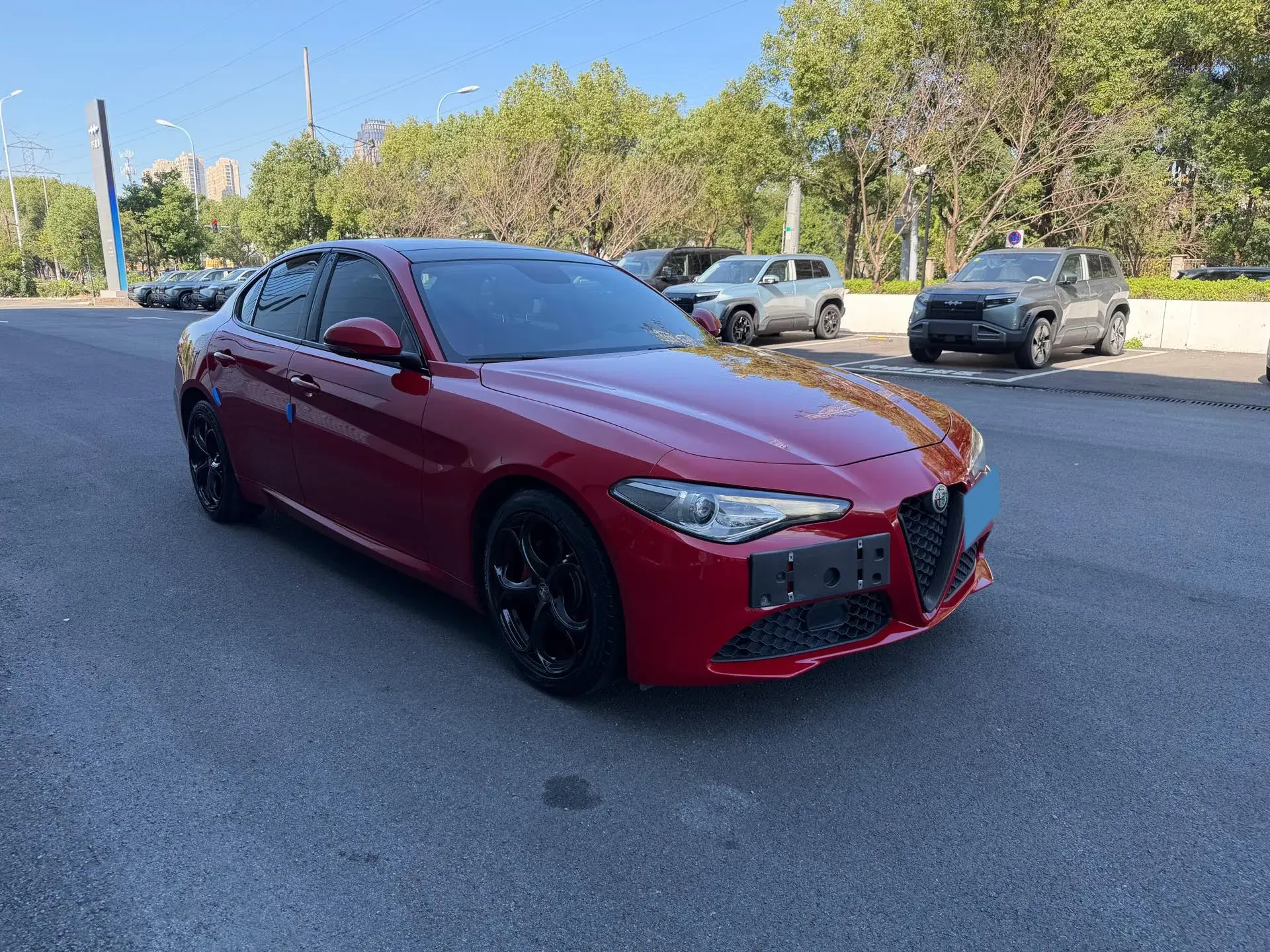 2017 ALFA ROMEO thumbnail 3